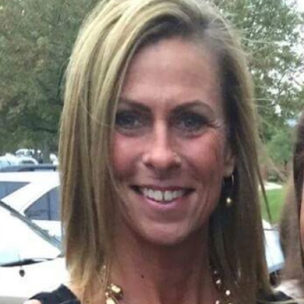Meet your Posher, Lorrie